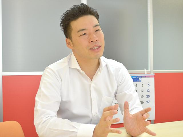 代表取締役の青山譲氏
社名の由来は同氏の元々のく口癖である。
