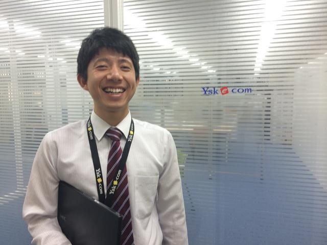 『オープン』をコンセプトに社内が見える工夫をした入り口