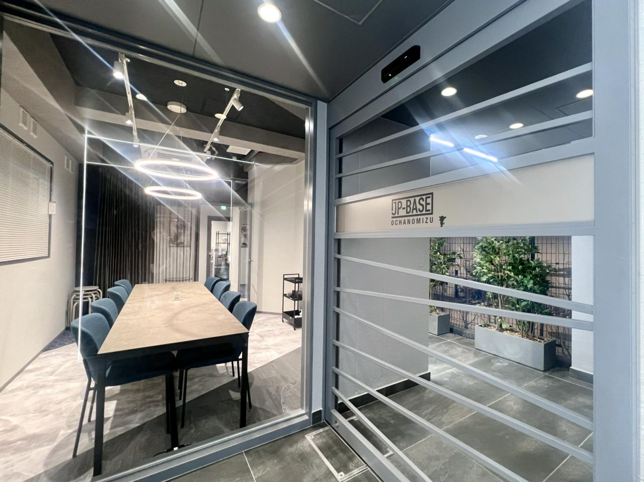 株式会社ライオット 求人画像1