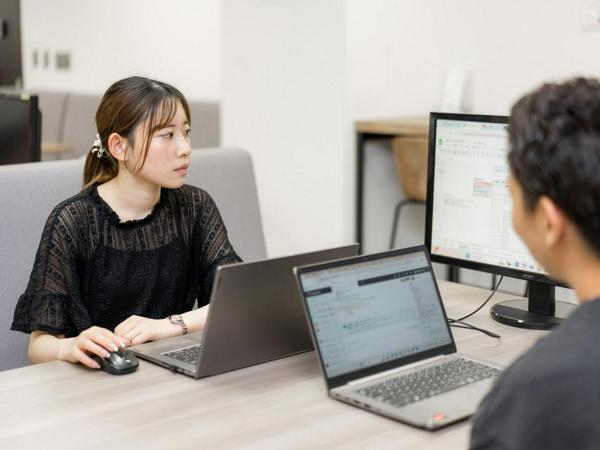 募集している求人：経営支援本部(新規事業）_たべるーとセールス