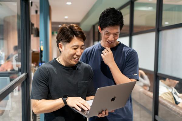 募集している求人：【ADiXi◆PL/PM候補】AIラボ｜社内研修充実