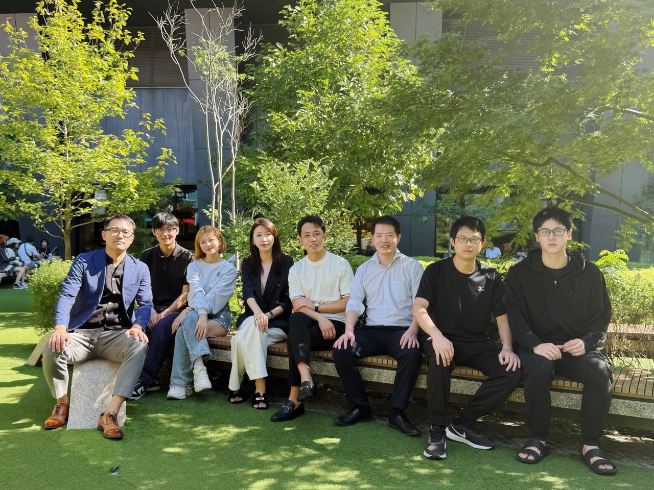 Z-SOFT株式会社 求人画像1