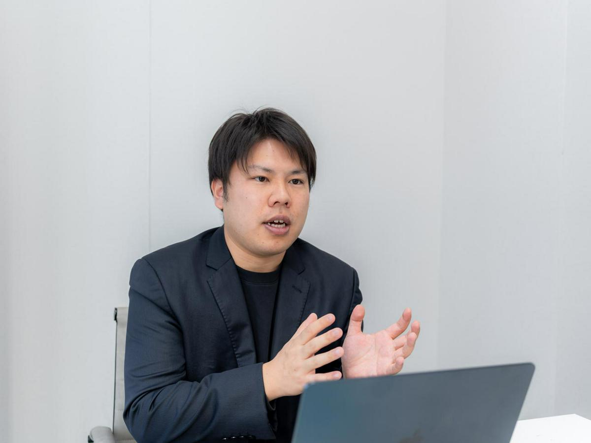 インタビュー画像