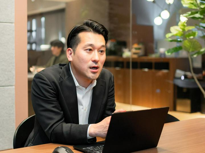 WAVE XROSS株式会社のインタビュー写真