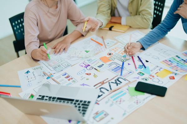 募集している求人：WEBデザイナー兼WEBディレクター