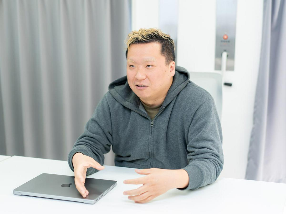 インタビュー画像