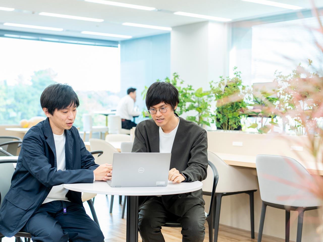 AZX Group株式会社 求人画像1