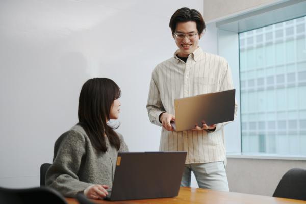 募集している求人：★インフラエンジニア（サーバー／ネットワーク／クラウド）｜最大還元率98%×案件選択(月3万件以上)で理想の働き方を実現！AIを中心としたモダンスキルの教育環境が充実！6事業6サービスを展開するグループ企業の安定基盤！