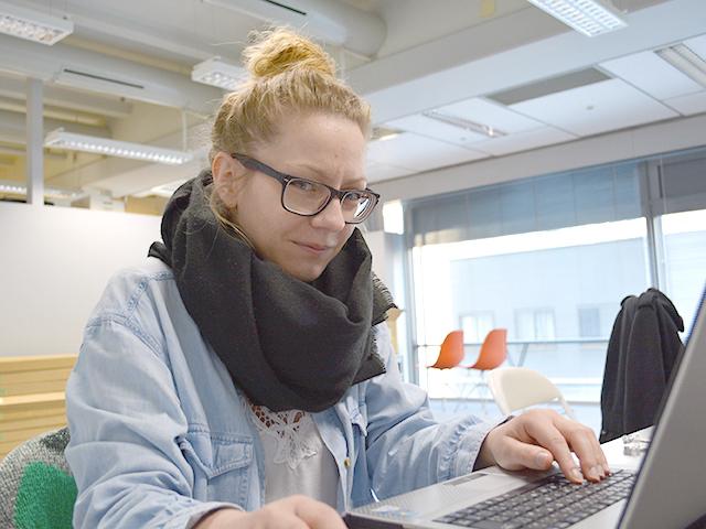 社内はまさに多国籍！現在50名ほどのメンバーの内40名程が外国籍メンバーだ。