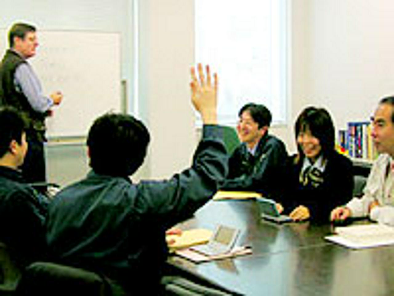 アイシン高丘株式会社 求人画像1