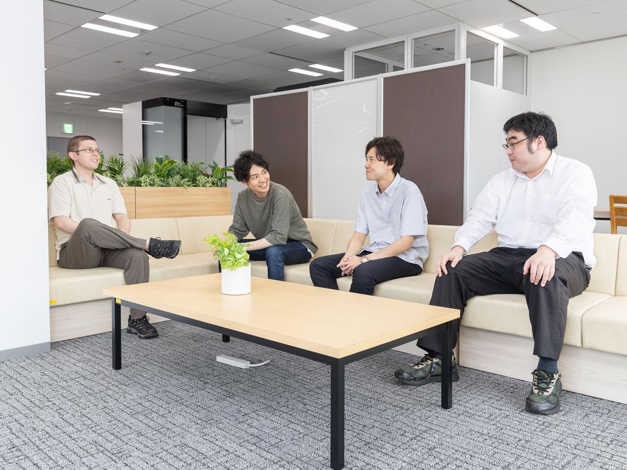 ピクオス株式会社 求人画像1
