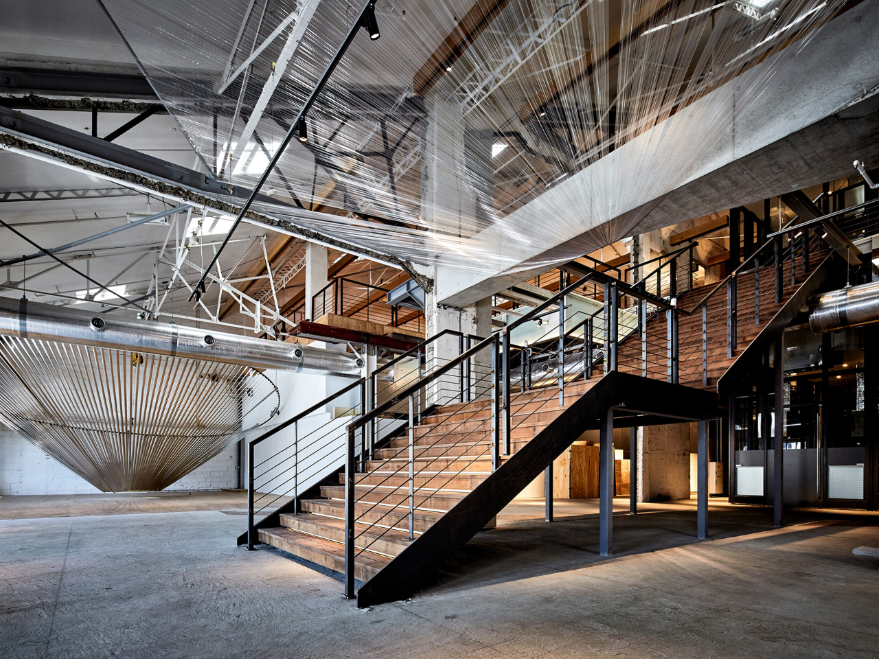 寺田倉庫株式会社 求人画像1