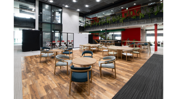 募集している求人：SE/PG