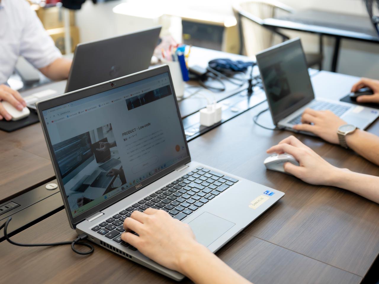 株式会社シンメトリクス 求人画像1