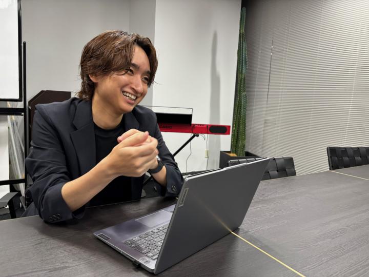 株式会社GENZのインタビュー写真