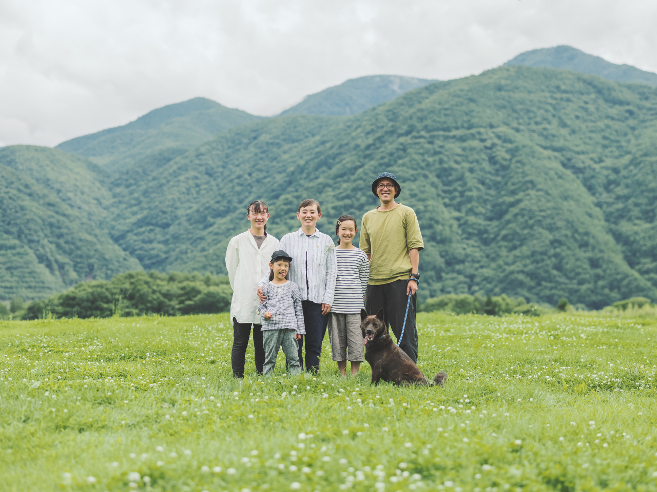 犬猫生活株式会社 求人画像1