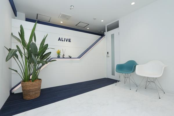 募集している求人：フロントSE