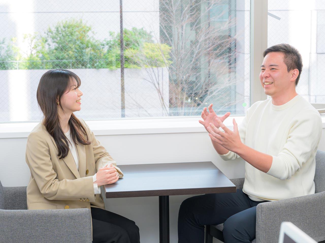 LIRIS株式会社 求人画像1