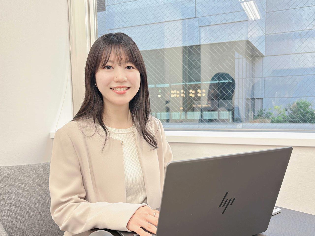 LIRIS株式会社 求人画像1