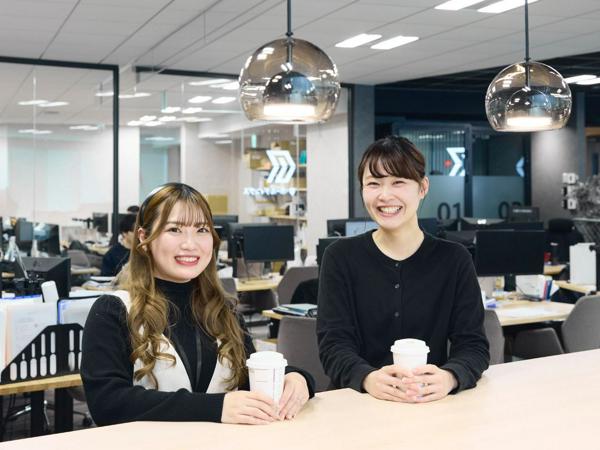 募集している求人：経理／月給30万円～／年休126日／服装髪型自由／10時出社