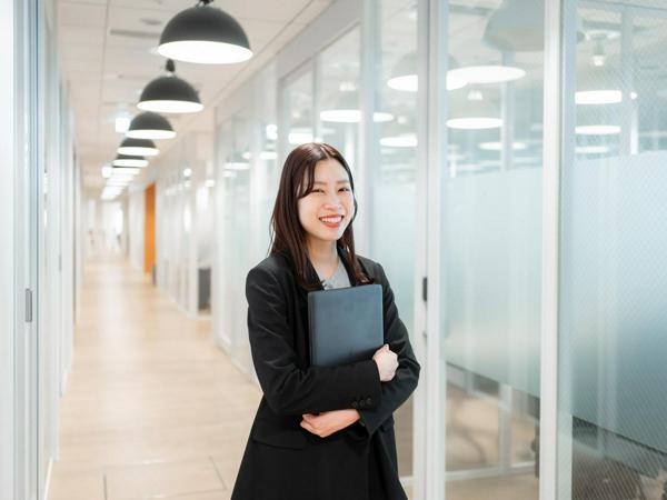 募集している求人：キャリアアドバイザー（入社2年目平均年収 1,820万円／未経験歓迎）