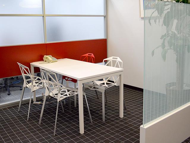 今後はアジア言語（タイ語、ベトナム語、インドネシア語など）にも力を入れていく