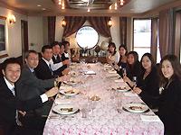 多趣味な社員たち。部活動も推奨されている
（写真はパーティーにて）