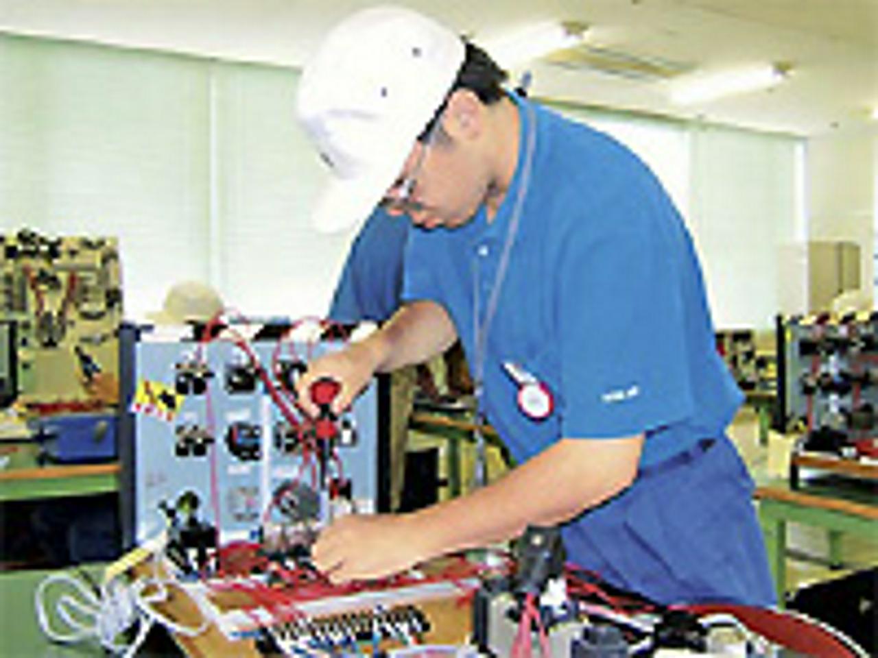 アイシン・エィ・ダブリュ株式会社 求人画像1