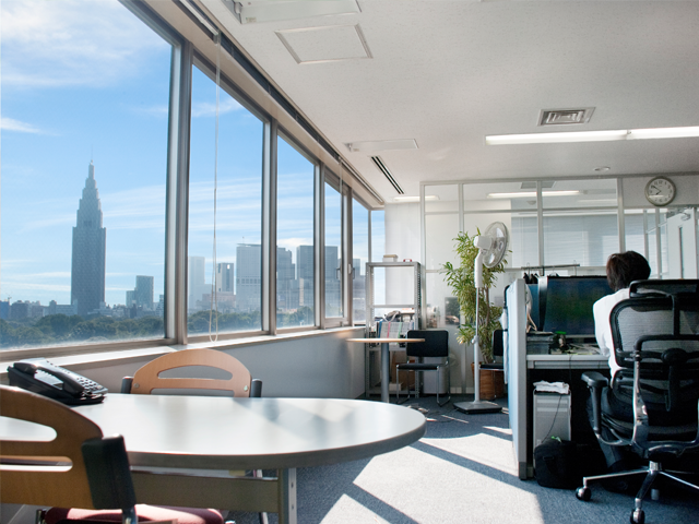 タブレットの登場によって挑戦をしたのが、電子書籍とPOSの事業。現在は収益の中心に据えるために改善を続けている