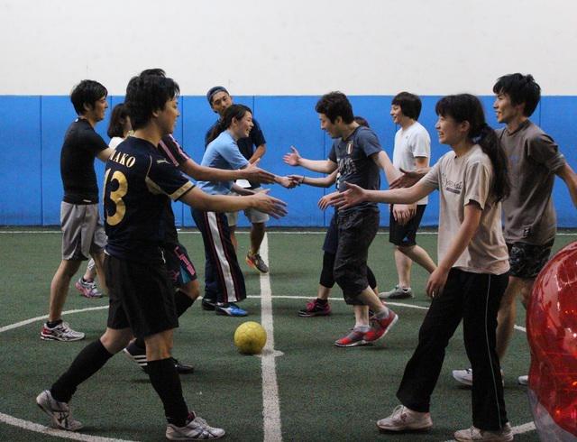先日行ったバブルサッカー！部署混合６チームによる総当たり戦。