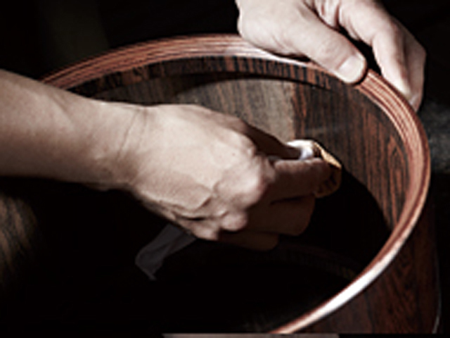 愛知県瀬戸市にある同社暁工場ではTAMAハイエンドドラムを手掛けており、連綿と継承される匠の技が製品作りを支えている。