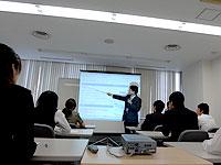 毎月、税務会計の研修を実施。<br />税務会計のスペシャリストとして<br />キャリアアップできる