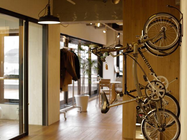 こだわり続けているのは企業におけるブランド戦略の重要性。クライアントの潜在価値を発見、育成、定義して長期的なブランド価値の最大化に貢献していきたい。ナニラニのミッションは、企業の”未来を描くこと”」（代表取締役　村瀬氏）