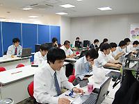 年齢、経験、国籍は関係なし。<br />多くの若手社員が活躍している。