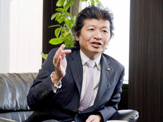 社長の馬本です。「自ら成長する機会を創る」意欲のある方にふさわしい職場です。