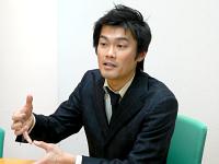 組織人事コンサルティング室<br />コンサルタント　神作 健司 氏