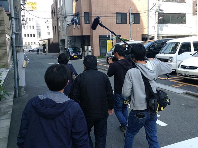 クライアントのテレビ取材に同行