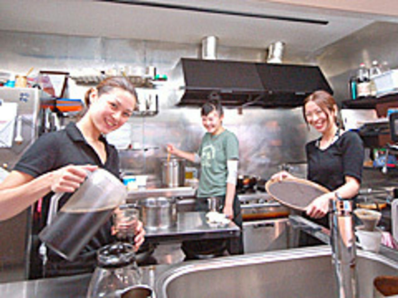 株式会社家カフェ 求人画像1