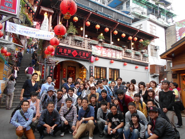 社員旅行の様子。
2014年には創業30周年記念に台湾に旅行に行きました。