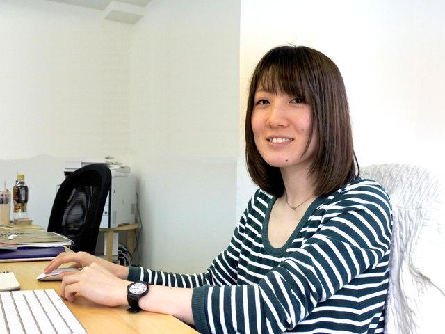 同社の雰囲気はいたって真面目。静かで落ち着いた雰囲気のなかで、コツコツと仕事に励むという。