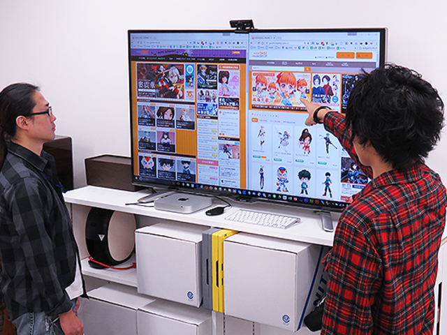 ECサイト上のプロモーション戦略についてミーティング中だ。自社の独自性を色濃く体現していくためにとても重要な場となっている。