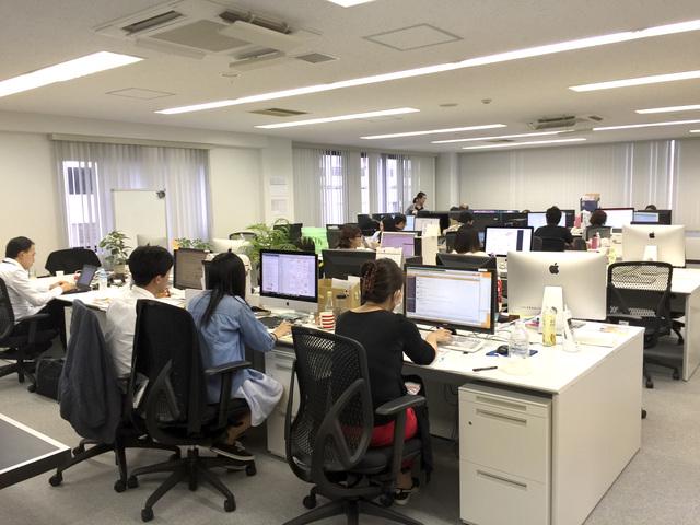 新たなサービスに向けて、社員一同日々刺激をしあっている。