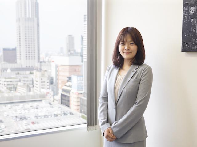 子育てをしながら家庭と両立しながら働く女性社員も増えており、公私両立できる環境づくりに力を入れている。