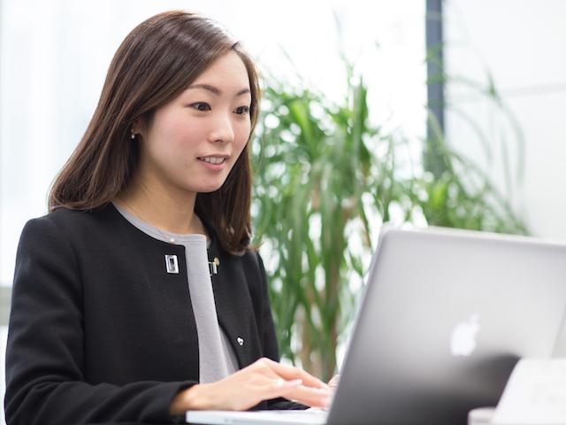 全スタッフの6割が女性。役職者も30％は女性が占めており、女性活躍推進に積極的。「くるみんマーク」も取得しており、育休後の復帰率は95％と高い。2013年には厚生労働大臣より「子育てサポート企業」として認定。