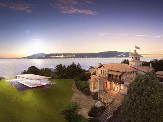 文化財をゲストハウスとして再生するリノベーション事業は当社ならではの強み。価値向上のための様々な事業・ソリューションを展開。