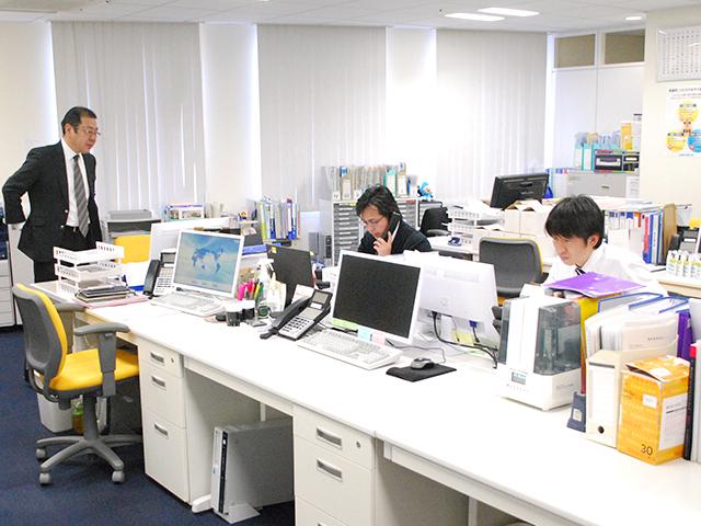 現在、メンバーは10名。会社の組織創りに興味がある人には魅力的な組織と言えるだろう。