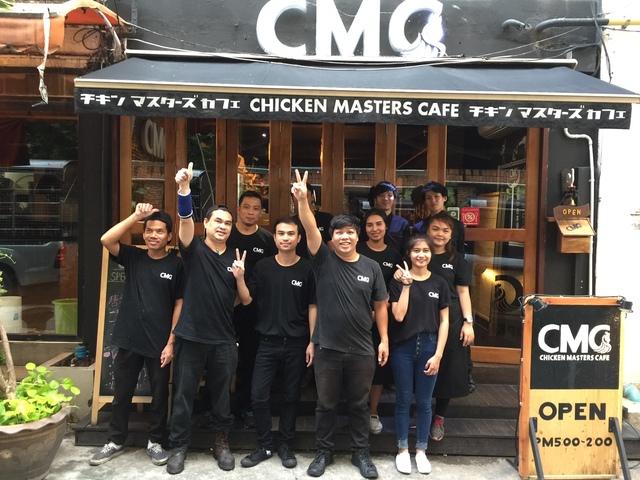 バンコクのCMCメンバー。細田社長も共に新メニュー開発を行っているそう。