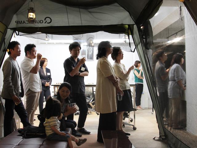 在籍するスタッフは、井口氏を含む役員2名と社員4名、アルバイト2名の計8名。社員の家族も含め、アットホームな社風だ。