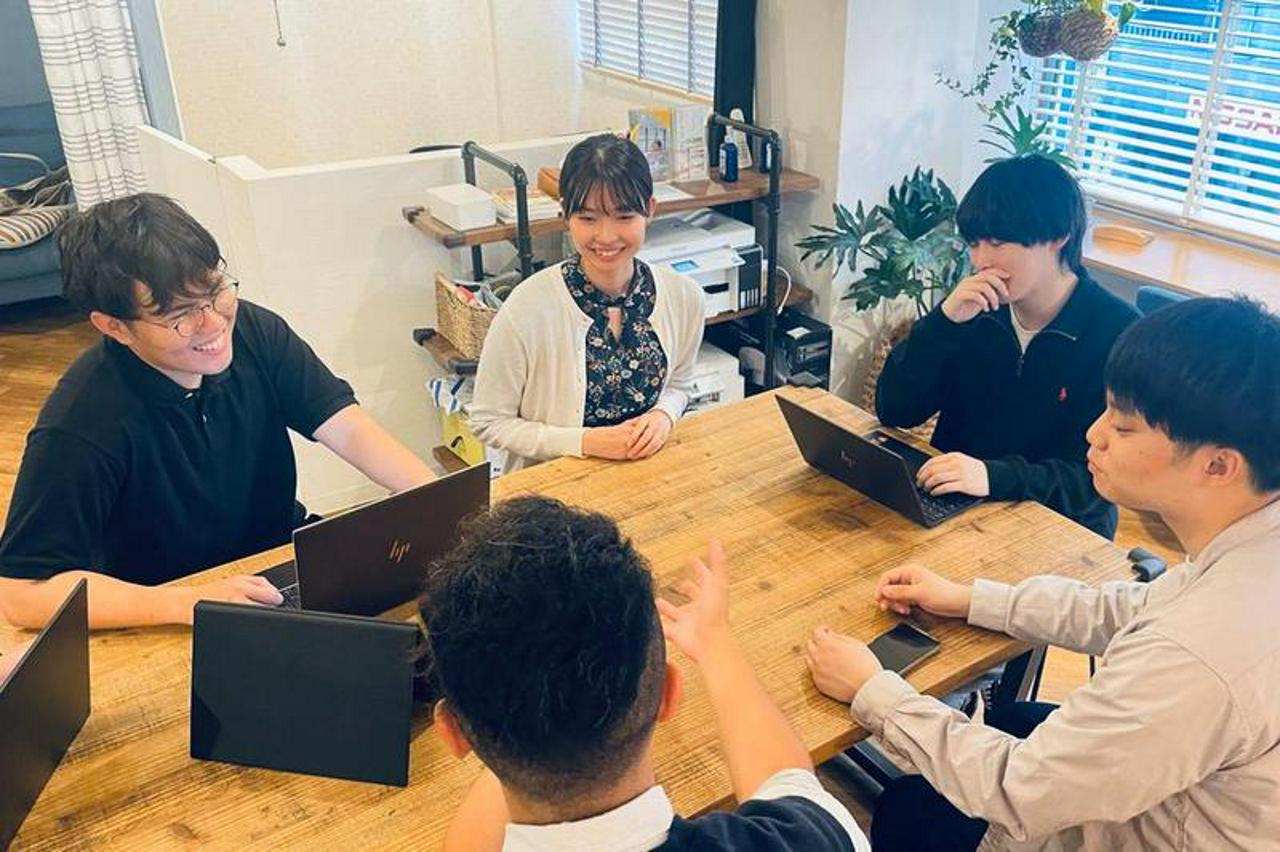 株式会社リゾーム 求人画像1