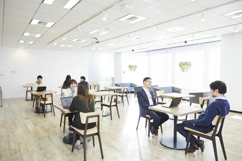 社内情報システム担当 株式会社 Gumi It Web業界の求人 採用情報に強い転職サイトgreen グリーン 07 30 11 46 06更新 Id